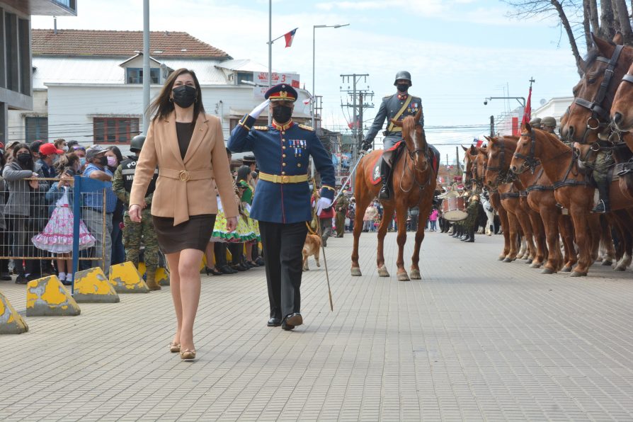 Emocionante Desfile de Fiestas Patrias se vivió en Angol