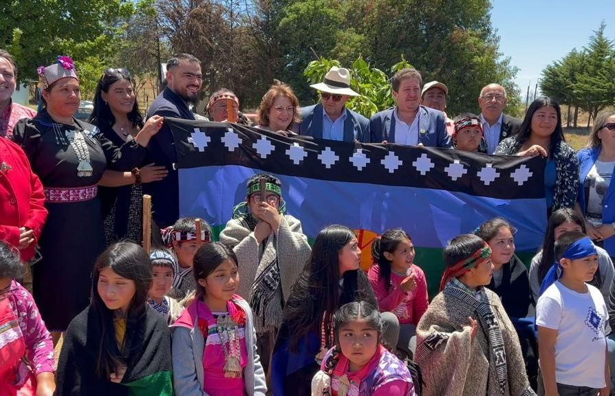 República Checa y Gobierno chileno se unen para reconstruir ruka educativa en Lumaco